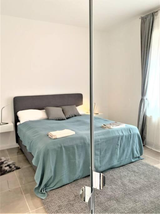 Apartment Stilvoll Eingerichtete In Essen-suedviertel *