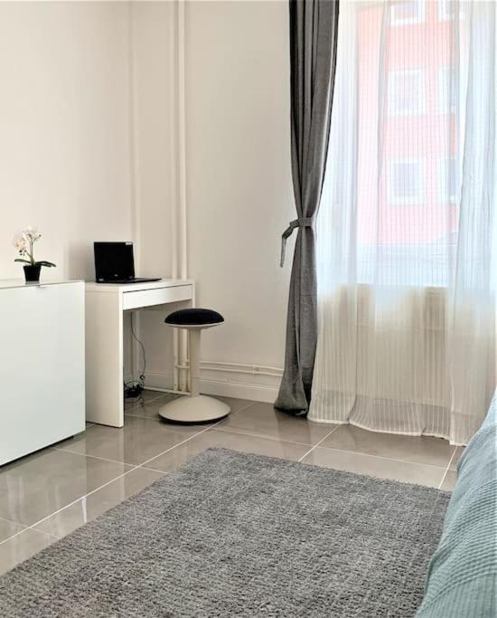 Apartment Stilvoll Eingerichtete In Essen-suedviertel