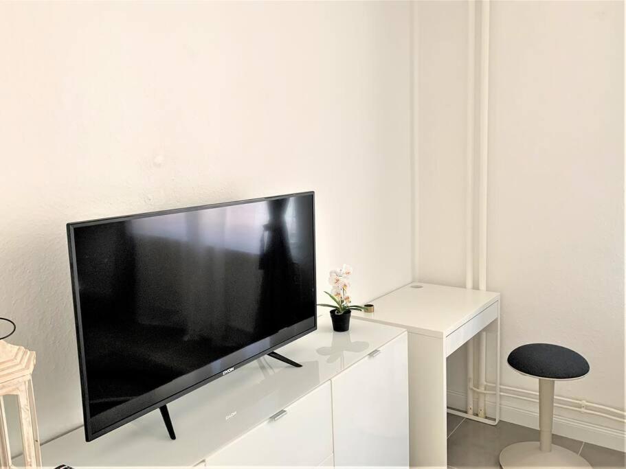 Stilvoll Eingerichtete In Essen-suedviertel Apartment